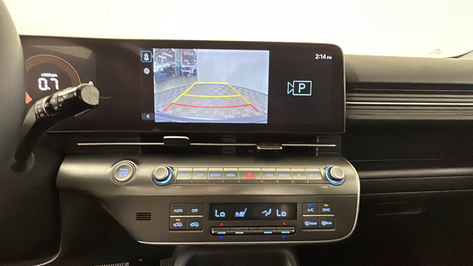 Used 2024 Hyundai Kona SEL AWD/4WD image 29