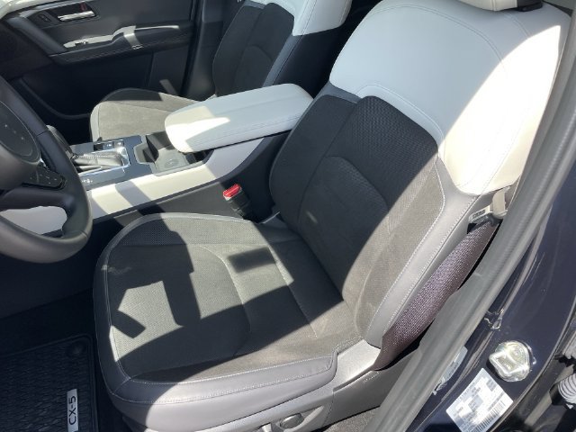 Certified 2026 MAZDA CX-5 Preferred AWD/4WD image 11