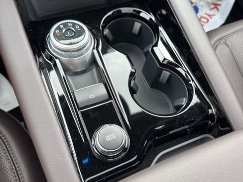 New 2026 Ford Explorer Platinum w/ LUX Leather Package AWD/4WD image 35