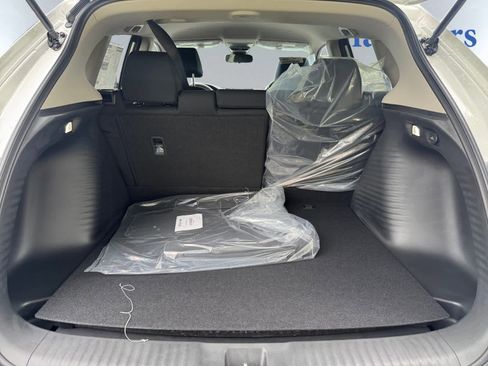 New 2026 Honda HR-V LX image 3