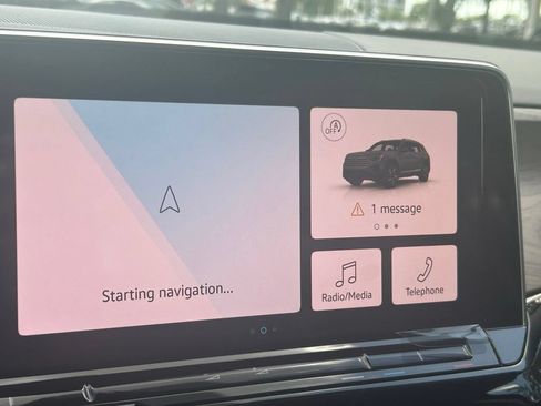 New 2026 Volkswagen Atlas SE FWD image 16