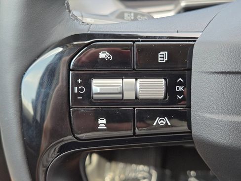 Certified 2026 Kia Sorento LX FWD image 24