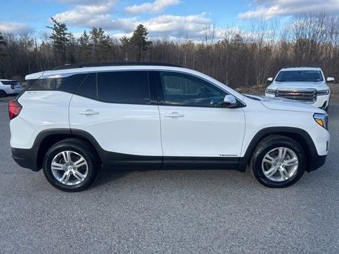 Used 2019 GMC Terrain SLE w/ Driver Convenience Package image 7