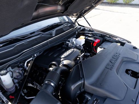 Used 2024 RAM 2500 Laramie w/ Night Edition image 48