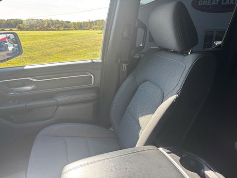 Used 2019 RAM 1500 Big Horn image 31