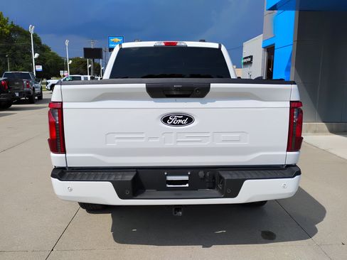 Used 2024 Ford F150 XLT w/ XLT Black Appearance Package AWD/4WD image 16