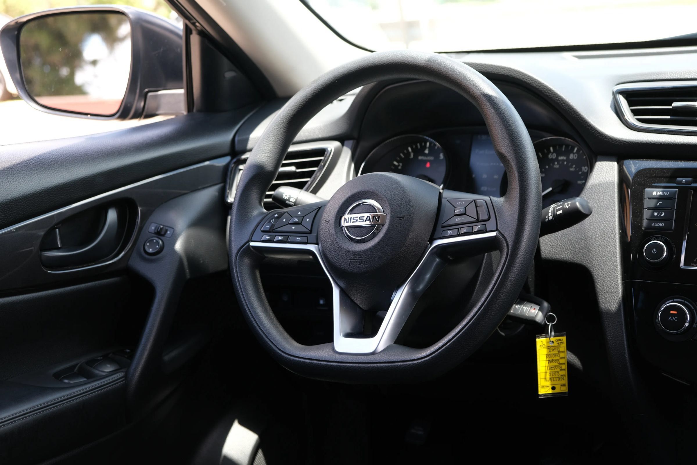 Used 2020 Nissan Rogue S FWD image 21
