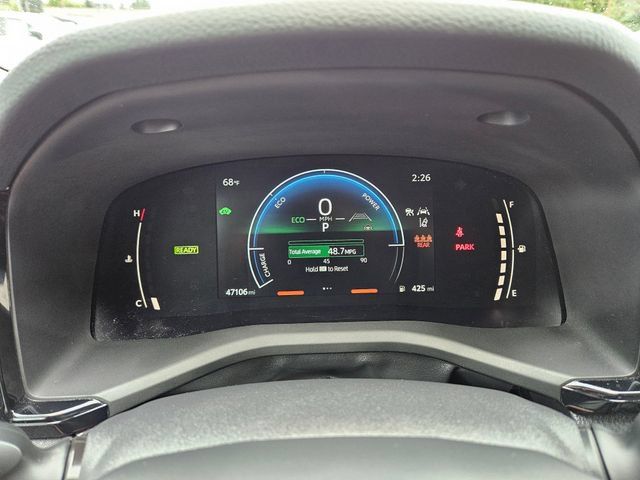 Used 2025 Toyota Camry LE FWD image 27