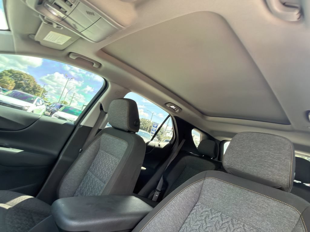 Used 2023 Chevrolet Equinox LT FWD image 22