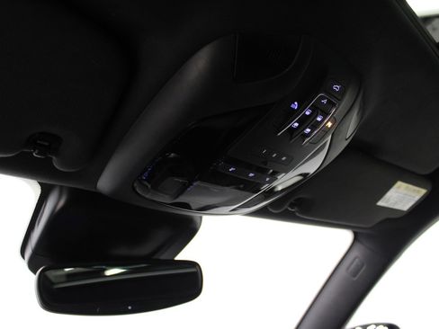 Used 2022 Maserati Levante GT image 23