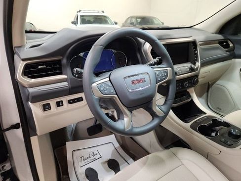 Certified 2023 GMC Acadia Denali w/ Denali Ultimate Package image 11