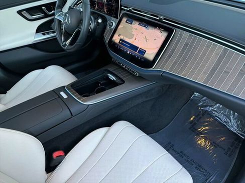Certified 2026 Mercedes-Benz E 350 4MATIC Sedan image 19
