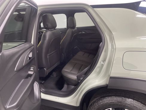 Used 2024 Chevrolet TrailBlazer ACTIV w/ Convenience Package image 13