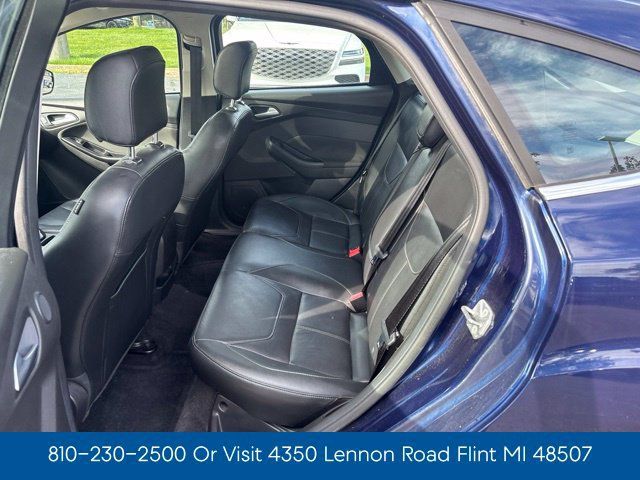 Used 2017 Ford Focus Titanium FWD image 23