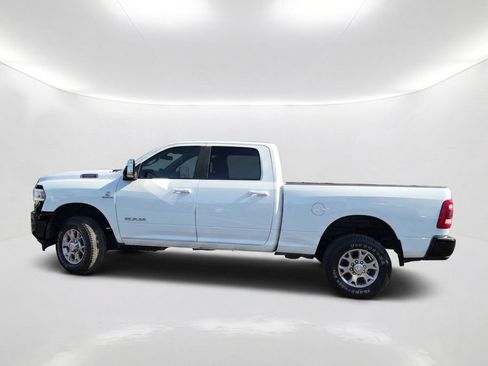 Used 2024 RAM 2500 Laramie w/ Safety Group AWD/4WD image 9
