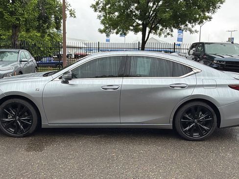 Used 2025 Lexus ES 350 F Sport w/ Accessory Package (Z2) FWD image 8