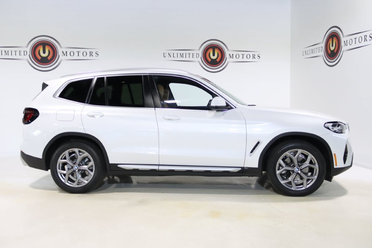 Used 2022 BMW X3 xDrive30i w/ Premium Package 2 (ZPA) AWD/4WD image 29