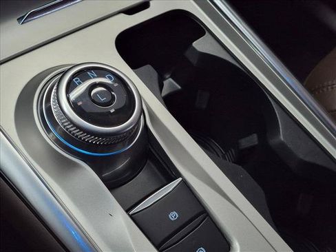 Used 2023 Ford Explorer King Ranch w/ Technology Package RWD image 11