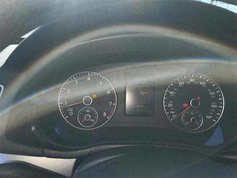 Used 2012 Volkswagen Passat 2.5 S image 17