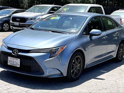 Used 2022 Toyota Corolla LE w/ Carpet Mat Package (TMS) FWD image 3