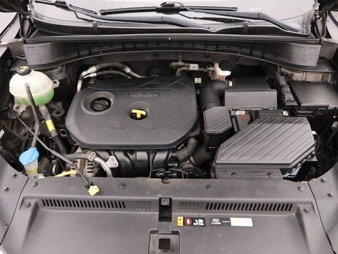 Used 2019 Hyundai Tucson SE image 25