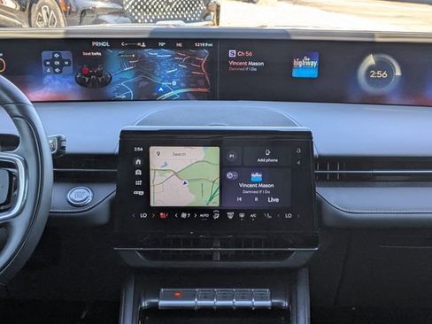 New 2025 Lincoln Nautilus Premier w/ Jet Appearance Package image 17