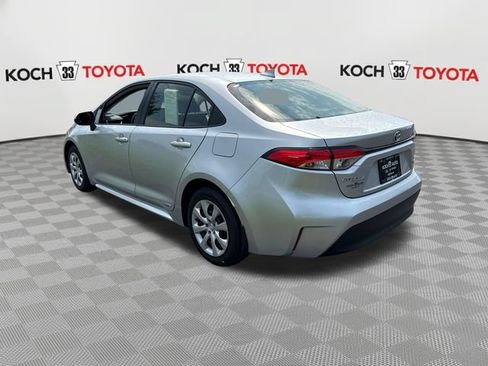 Certified 2023 Toyota Corolla LE AWD/4WD image 6