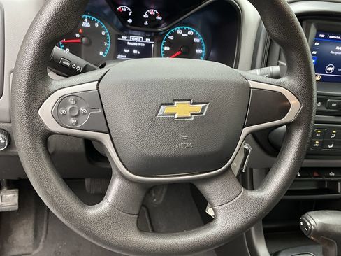Used 2021 Chevrolet Colorado W/T w/ WT Convenience Package AWD/4WD image 14
