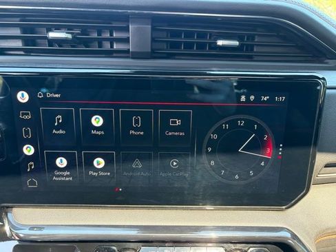 Used 2022 GMC Sierra 1500 AT4 image 24