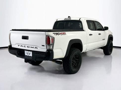 Used 2023 Toyota Tacoma TRD Off-Road AWD/4WD image 5