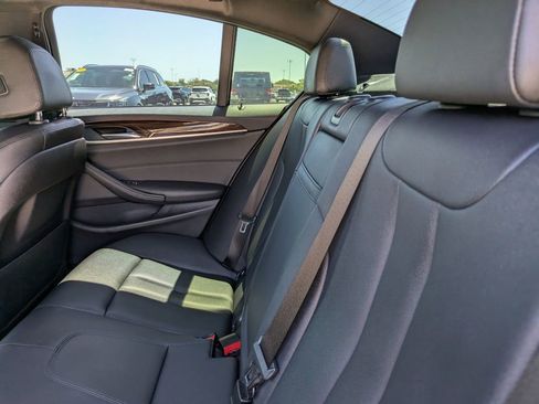 Used 2019 BMW 530i w/ Premium Package RWD image 18