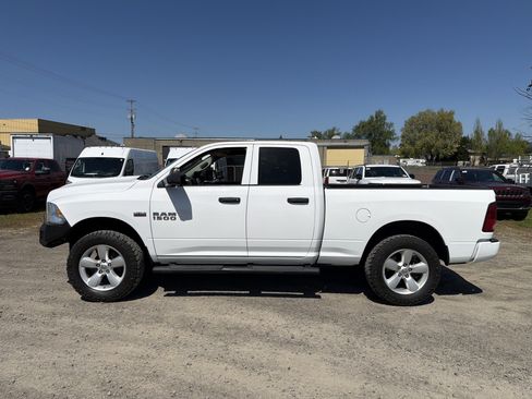 Used 2015 RAM 1500 Express AWD/4WD image 2
