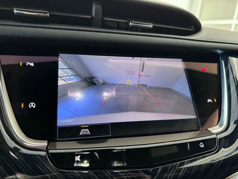 Certified 2024 Cadillac XT6 Premium Luxury w/ LPO, Floor Liner Package AWD/4WD image 21