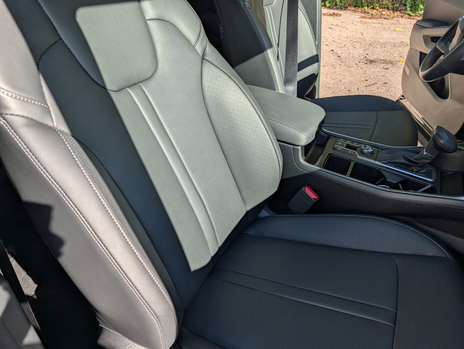 Used 2026 Kia Sorento S w/ S Panoramic Sunroof Package FWD image 32