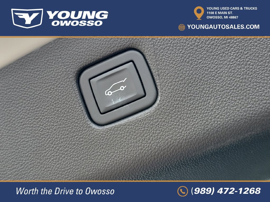 Certified 2024 Chevrolet Blazer LT w/ Convenience Package FWD image 31