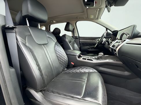 Used 2023 Kia Sorento SX Prestige AWD/4WD image 26
