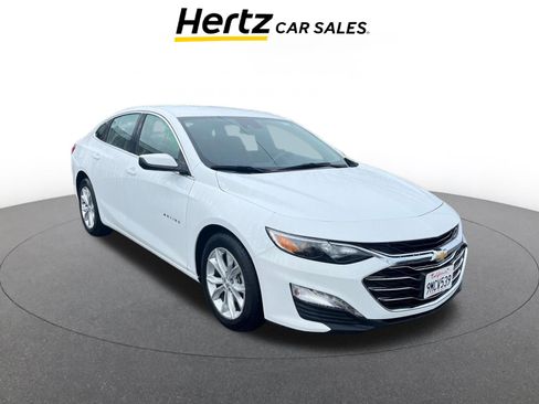 Used 2024 Chevrolet Malibu LT image 1