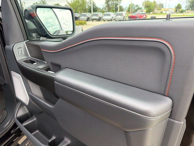 Used 2025 Ford F150 Raptor AWD/4WD image 39