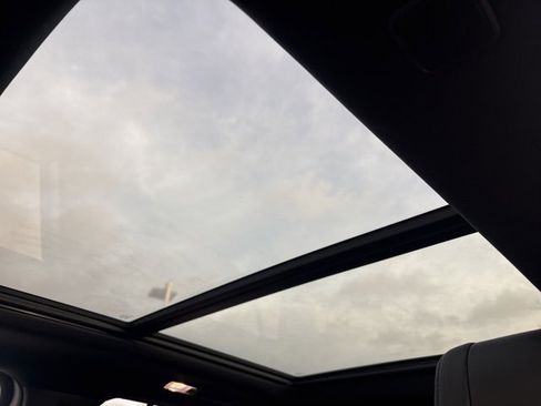 Used 2025 Toyota Sequoia Limited image 10