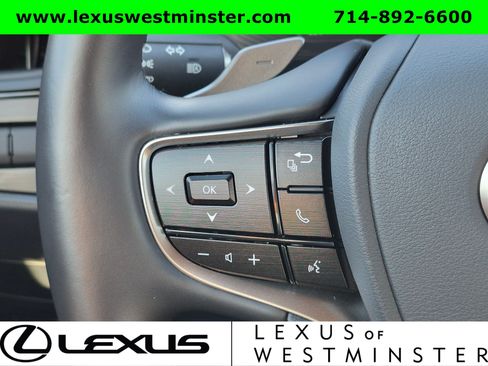 Used 2025 Lexus ES 300h w/ Premium Package FWD image 20