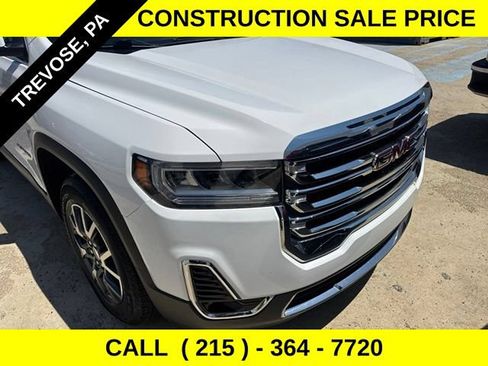 Used 2023 GMC Acadia SLT FWD image 4