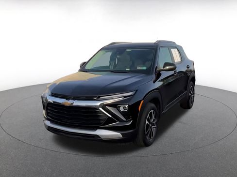 Used 2025 Chevrolet TrailBlazer LT image 6