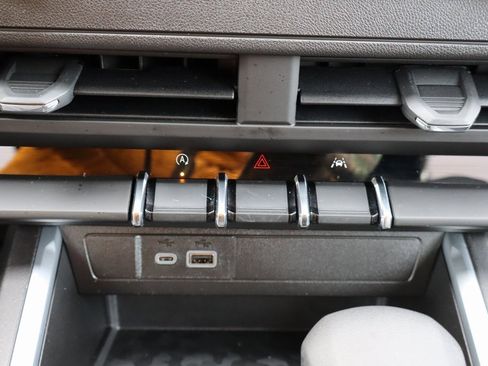 Used 2025 Chevrolet Colorado W/T w/ WT Custom Package image 14