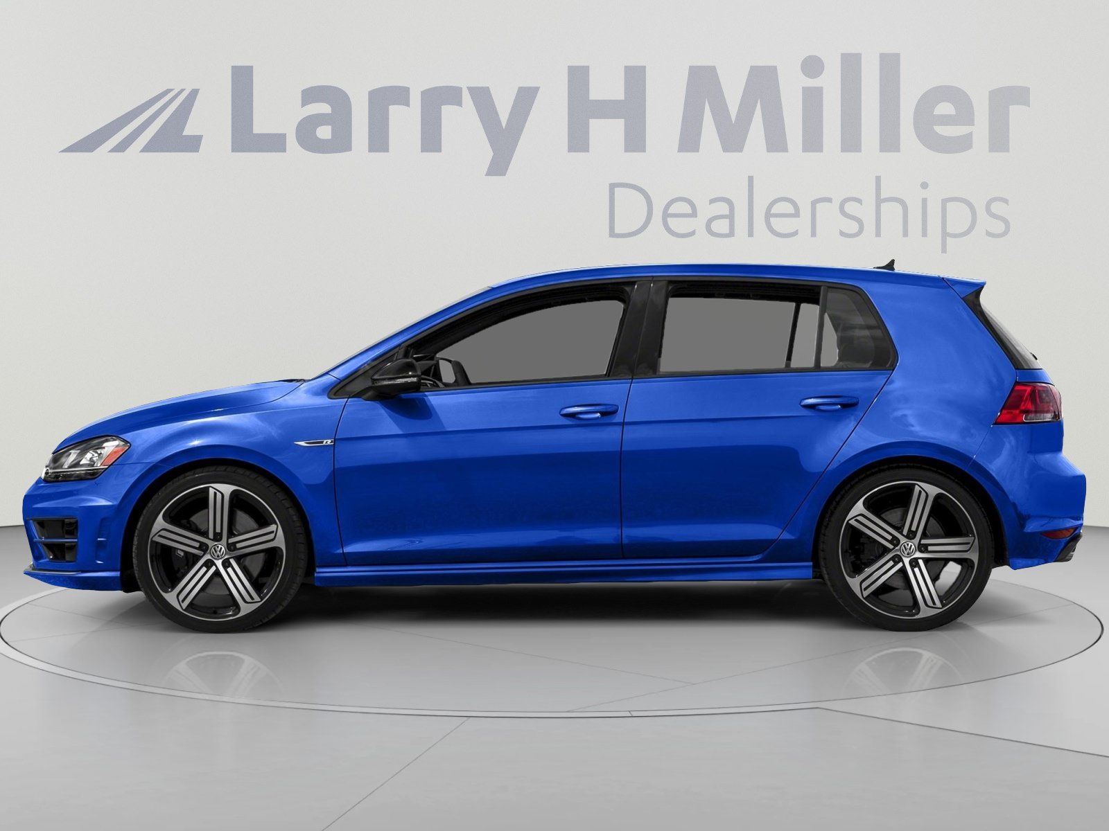 Used 2016 Volkswagen Golf R 4-Door AWD/4WD image 3