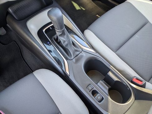 Used 2023 Toyota Corolla LE image 24