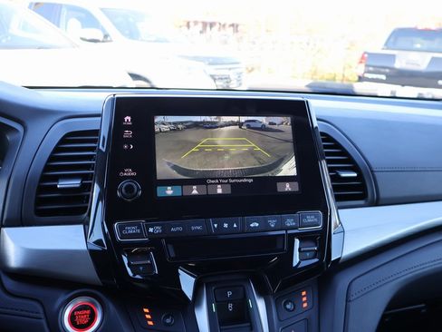 Certified 2024 Honda Odyssey EX-L image 22