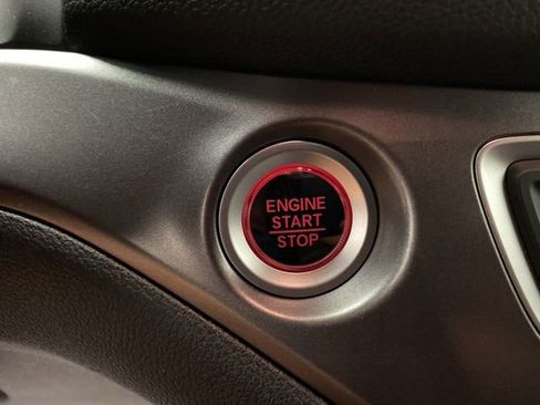Used 2024 Honda Passport EX-L image 16