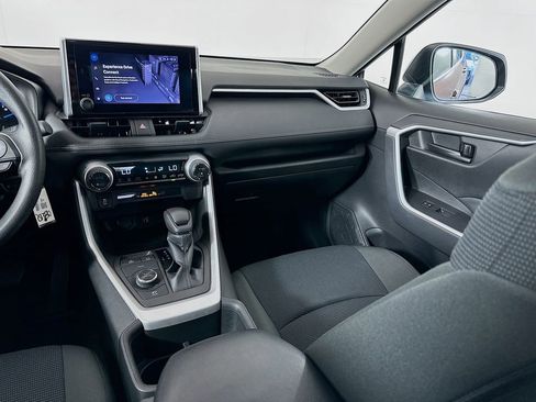 Certified 2023 Toyota RAV4 LE AWD/4WD image 23