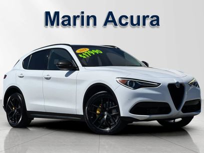 Used 2019 Alfa Romeo Stelvio w/ Nero Edizione