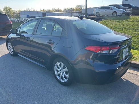Used 2023 Toyota Corolla LE image 4
